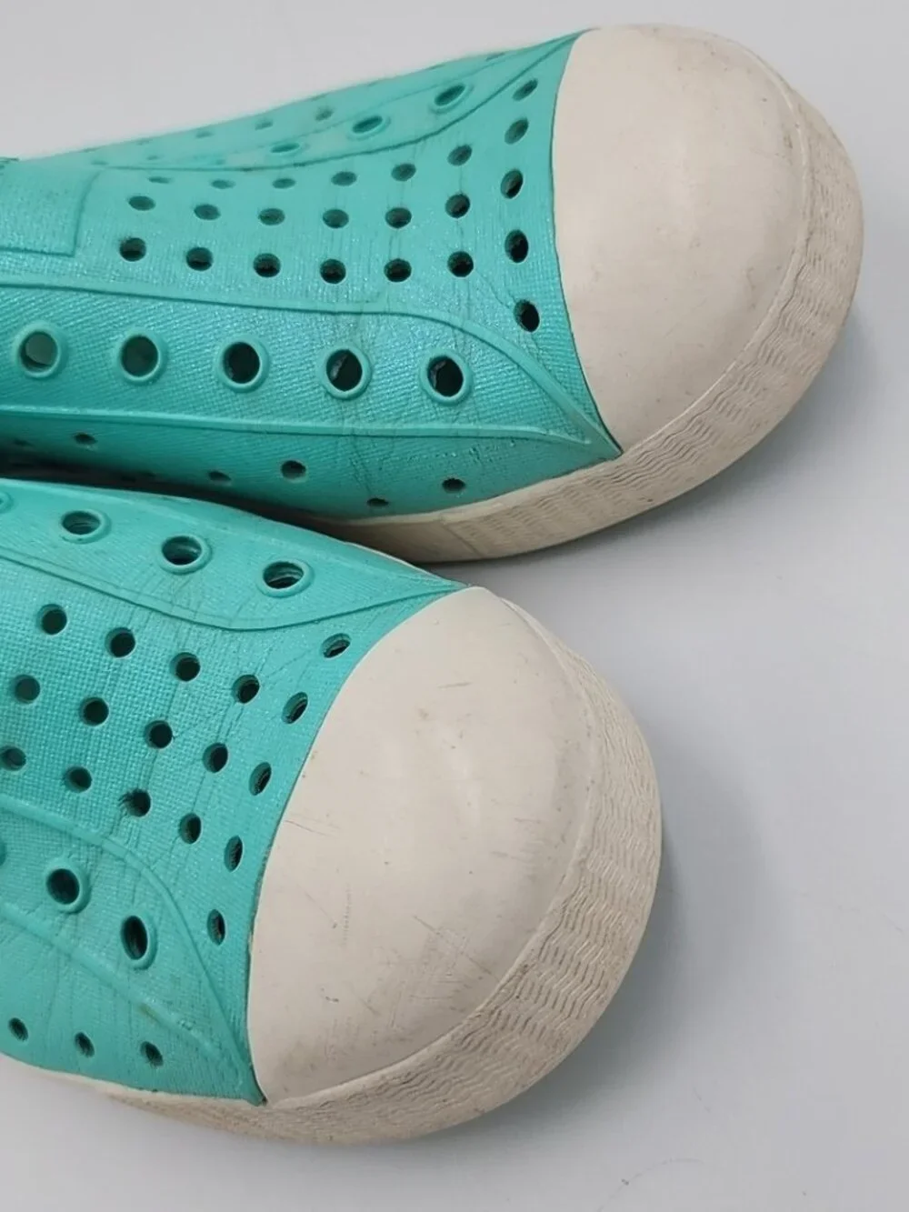 Native Jefferson Shoes Kids C12 Aqua Blue Slip On Girls Water Sneaker